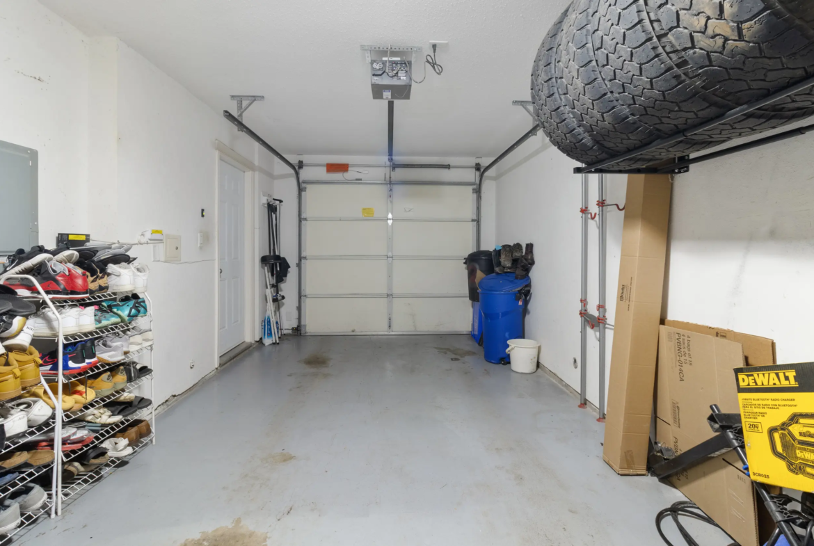 Private garage space at 2 9140 HAZEL STREET in Chilliwack