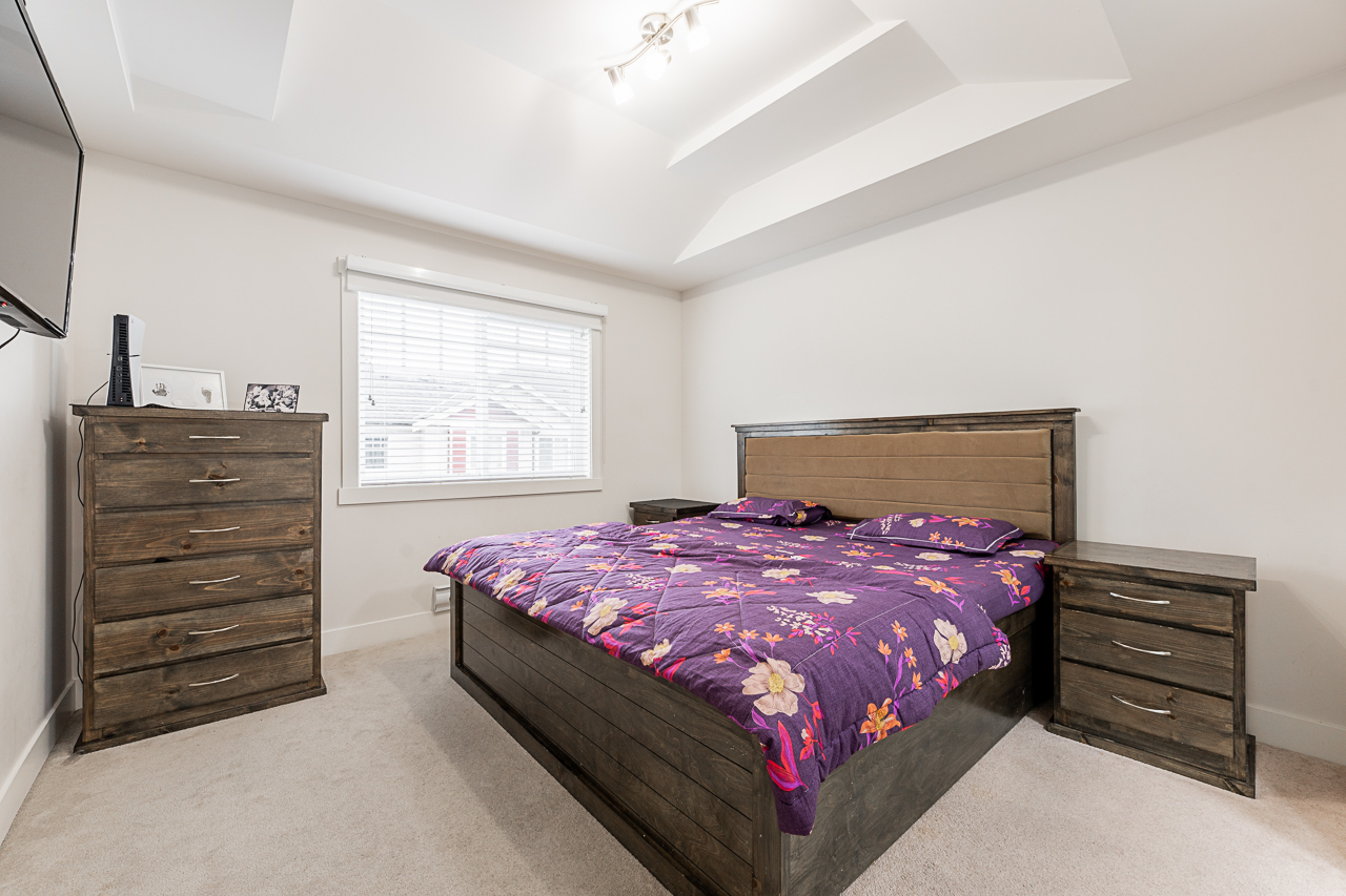 Primary bedroom at 170 13898 64 AVENUE with ensuite