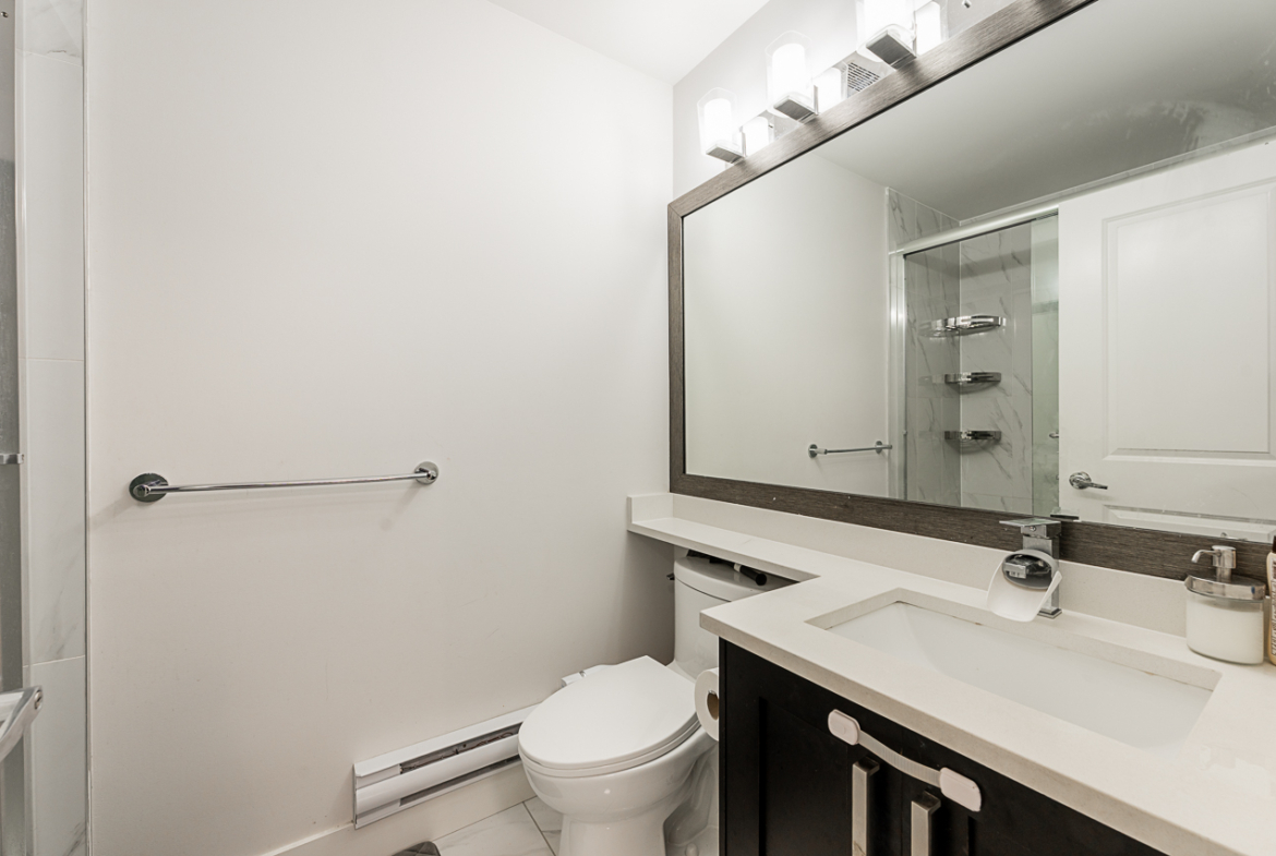 Modern bathroom at 170 13898 64 AVENUE townhome