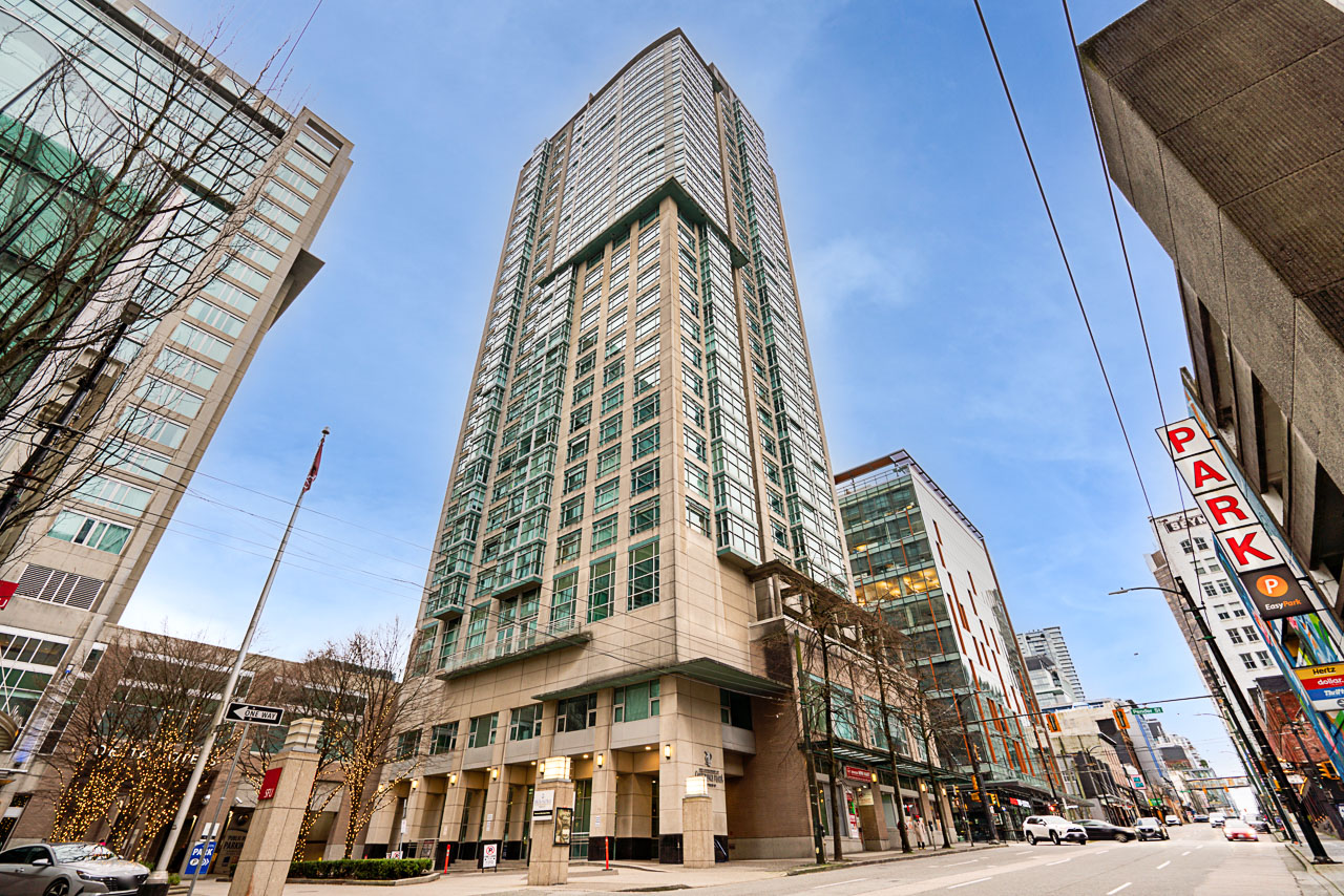 Unit 504 438 Seymour Street Vancouver-3 Exterior of condo building at 504–438 Seymour Street, Vancouver